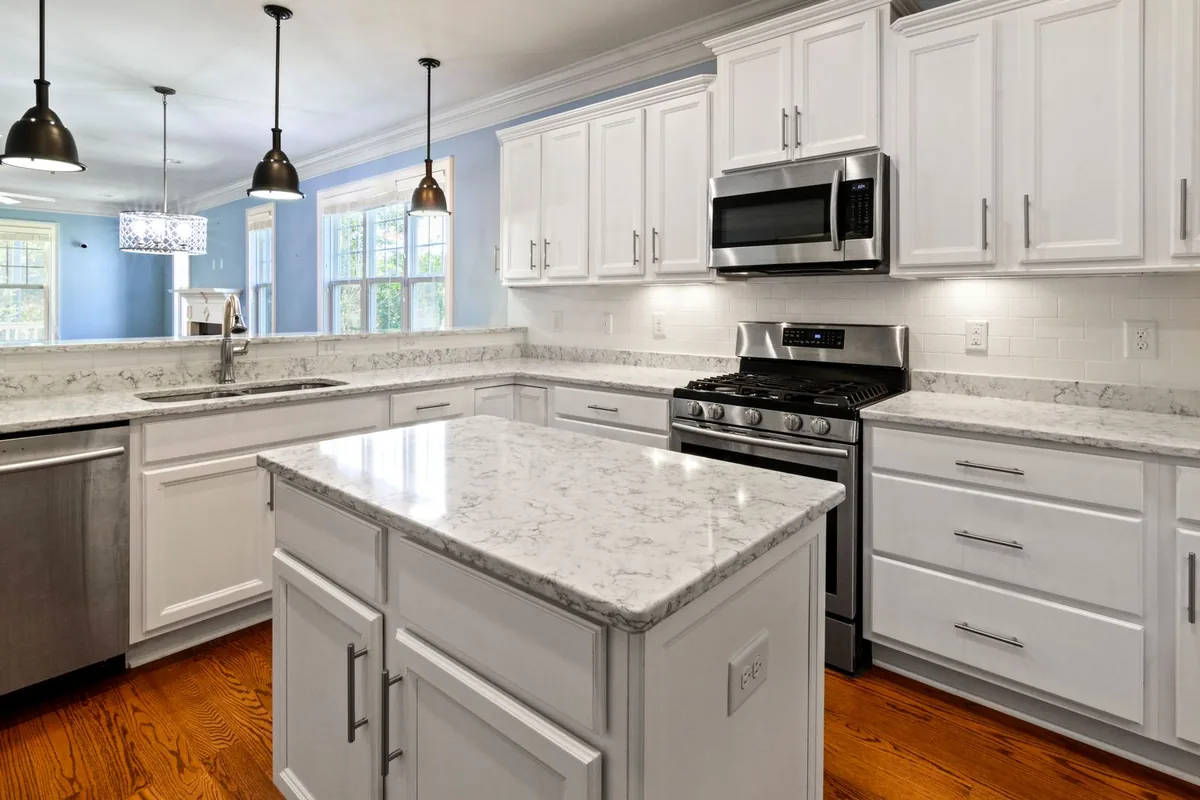 Filth & Squalor Cleanup in Lilburn, GA